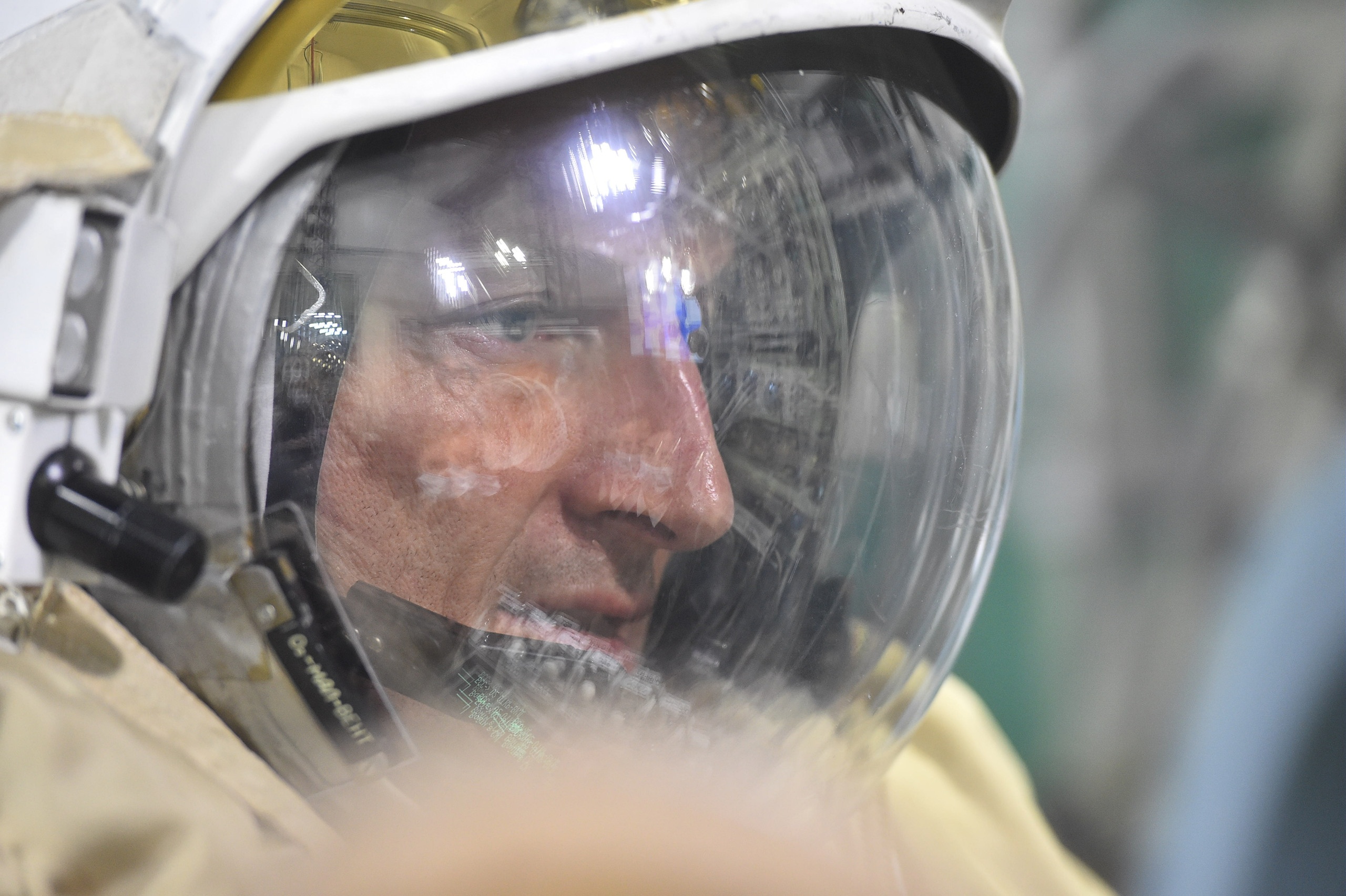 Matthias Maurer in Weltraumanzug im Training | Bild: GCTC - A. Shelepin