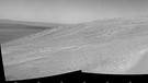 Ab dem 8. Oktober 2013 erklimmt Opportunity, der Mars-Rover der NASA, den Solander Point, einen 40 Meter hohen Hügel am westlichen Kraterrand von Endeavour. | Bild: NASA