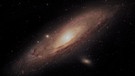 Messier M31, die Andromeda-Galaxie. M31 ist die Nachbargalaxie der Milchstraße und wird in ferner Zukunft mit dieser kollidieren.
| Bild: Walter Wilhelm
