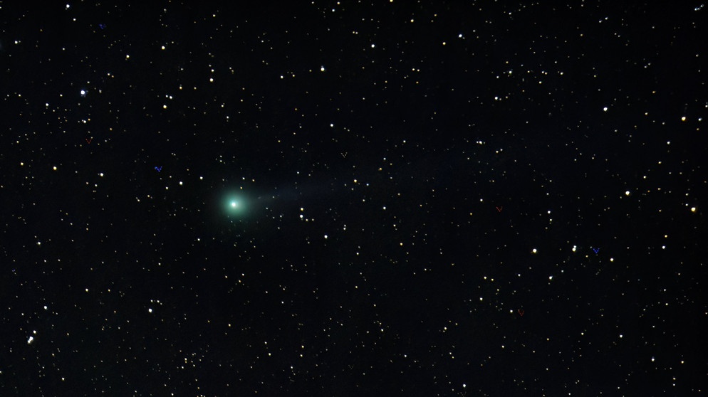 Der Komet 12P/Pons-Brooks am 25.2.2024 in der Nähe von Schöppenstedt am Elm in Niedersachsen von Ulrich Bangert fotografiert. Der Komet ist im Moment noch weit entfernt und klein und wird erst Anfang April so richtig sichtbar. | Bild: Ulrich Bangert