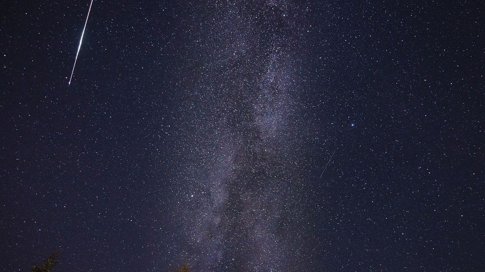 Milchstraße und Perseiden-Sternschnuppen von Andreos Bafinger | Bild: Andreos Bafinger