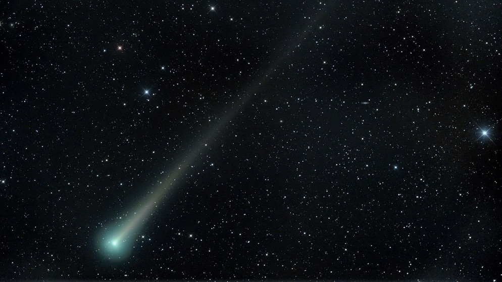 Der Komet C/2021 A1 Leonard nahe bei Arktur am 6. Dezember 2021, fotografiert von Kamilla Cymorek. | Bild: Kamilla Cymorek