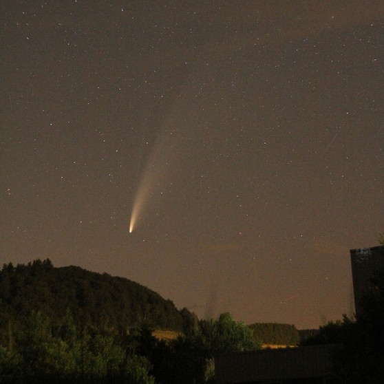 Komet Neowise C2020 F3 am 14. Juli 2020, fotografiert mit 50 mm Brennweite von Ralf Märte | Bild: Ralf Märte