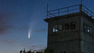 Komet Neowise mit Wachturm an der ehemaligen innerdeutschen Grenze. | Bild: Thomas Voigt