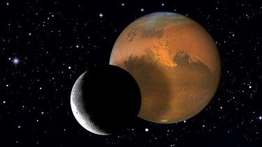 Collage des Planeten Mars mit dem Mond vor dem Sternenhimmel | Bild: NASA, ESA, colourbox.com