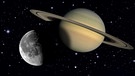 Collage des Planeten Saturn mit dem Mond vor dem Sternenhimmel | Bild: NASA, ESA, colourbox.com
