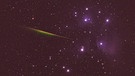 Eine Sternschnuppe saust durch die Plejaden, fotografiert am 29. August 2022 von Dieter Kohlruss | Bild: Dieter Kohlruss