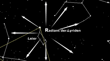 Sternkarte für die Lyriden-Sternschnuppen im April. Der Radiant dieser Meteore liegt dicht bei den Sternbildern Leier, Schwan und Adler | Bild: BR, Skyobserver